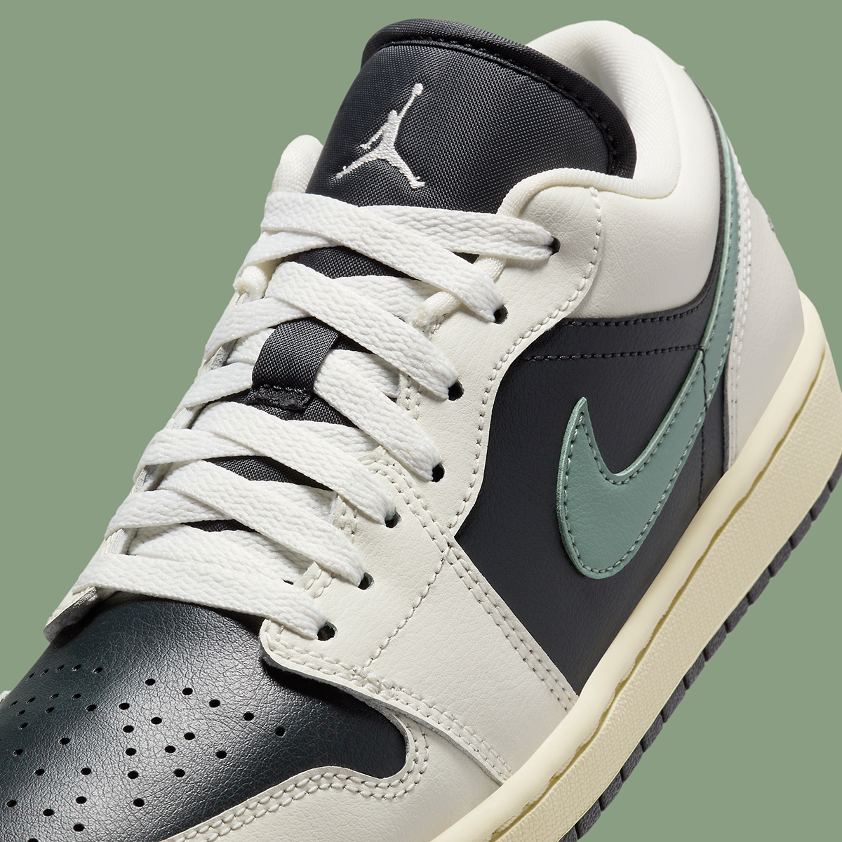 Air Jordan 1 Low Womens Anthracite Jade Smoke Dc0774 001 5