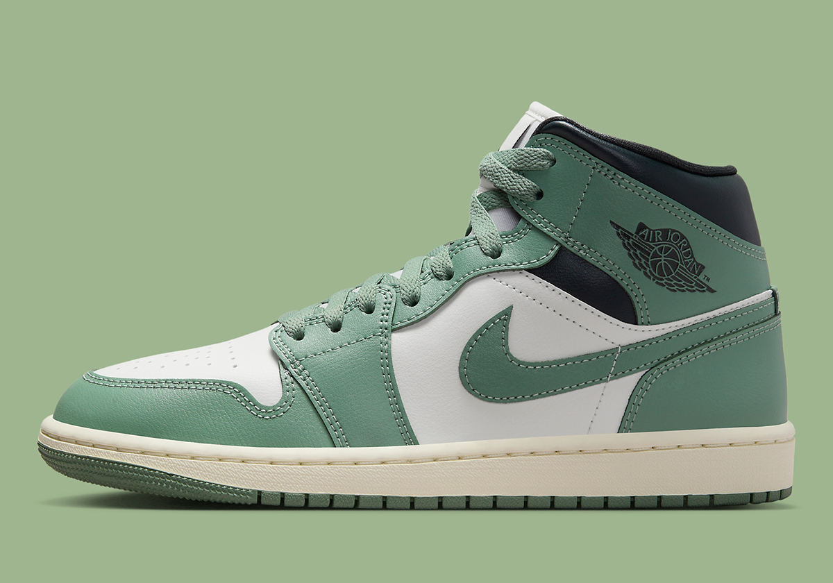 Air Jordan 1 Mid Womens Jade Smoke Bq6472 130 1