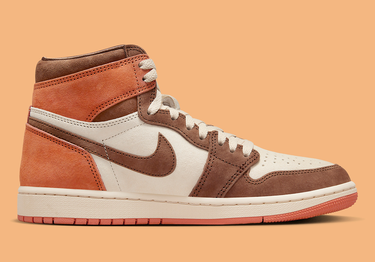 Air Jordan 1 Retro High Og Womens Dusted Clay Fq2941 200 9