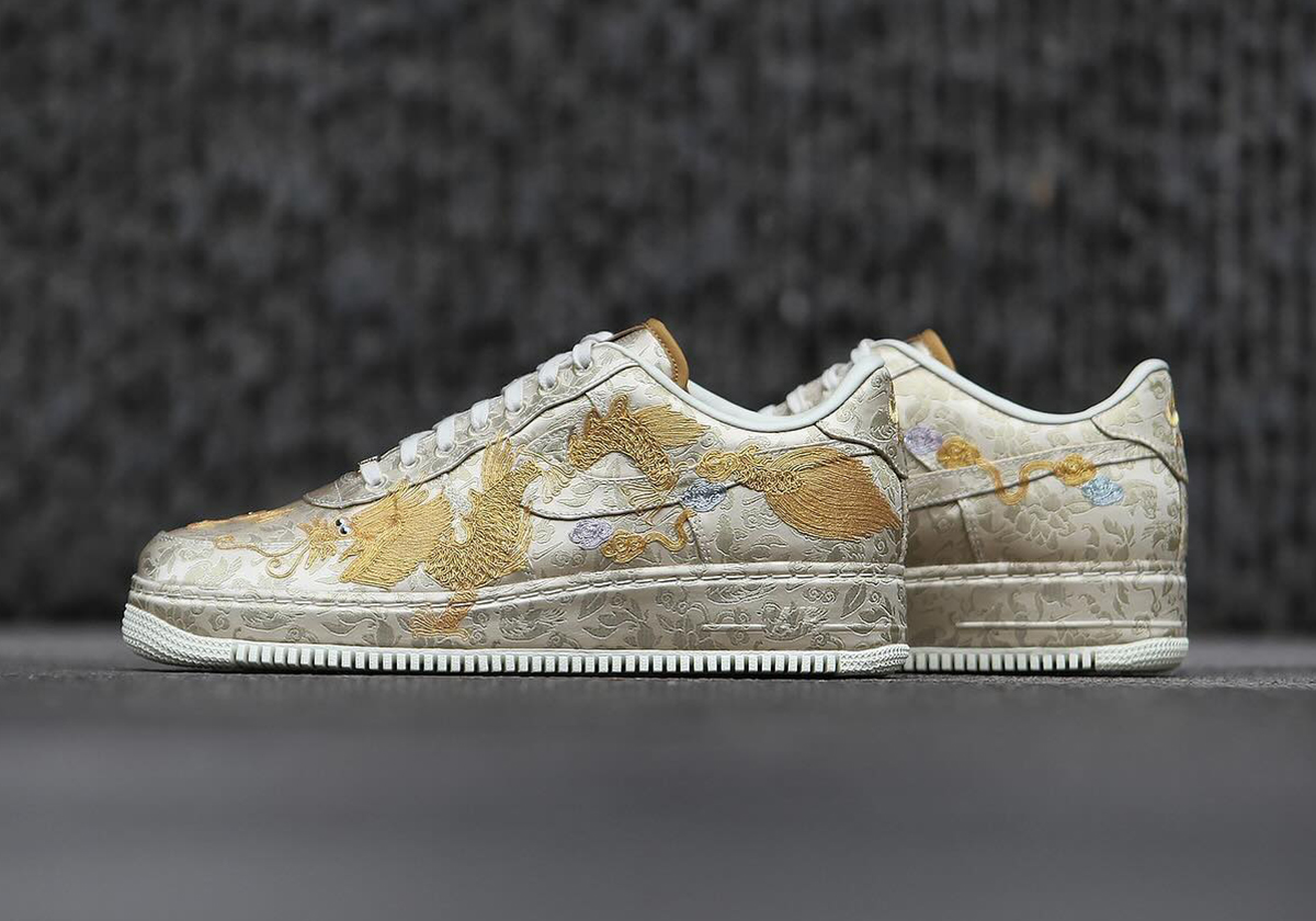 Nike Air Force 1 Low Chinese New Year 2024 15