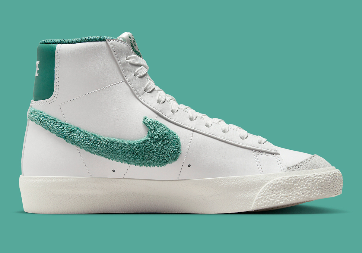 Nike Blazer Mid 77 Gs Green Chenille Fz1158 100 1