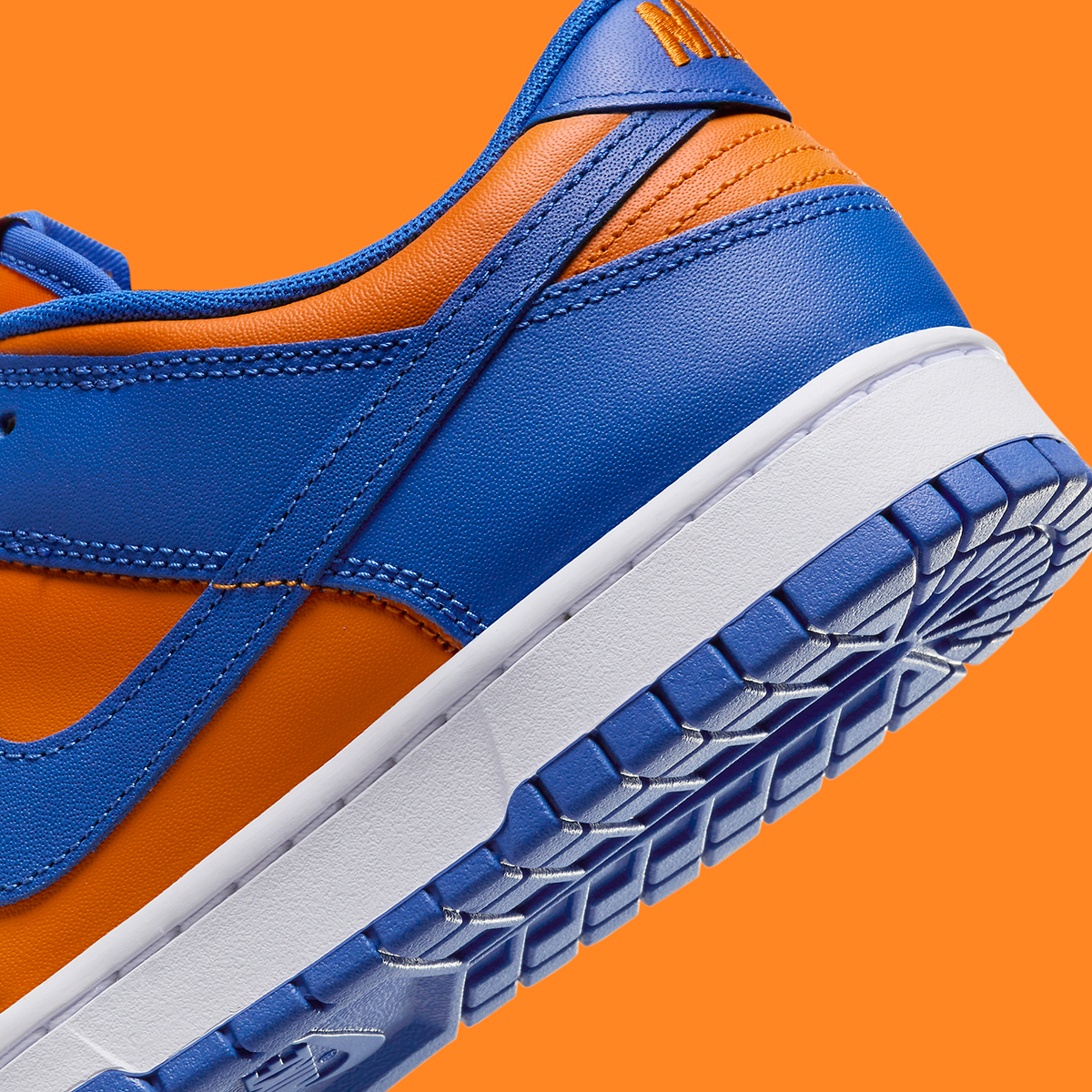 Nike Dunk Low Knicks Dv0833 800 6