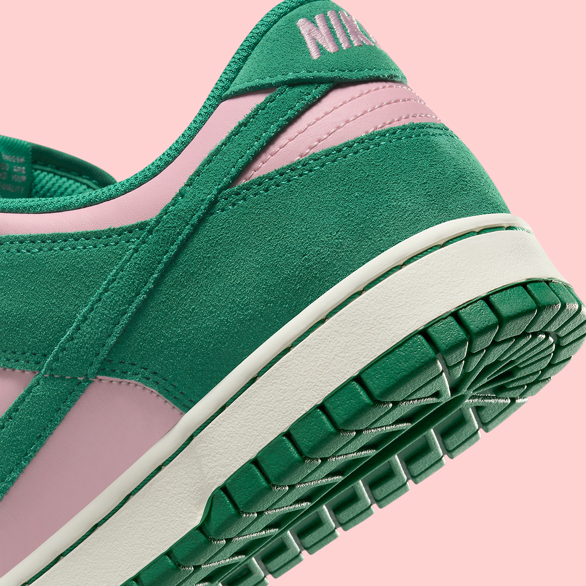 Nike Dunk Low Premium Soft Pink Malachite Sail 9