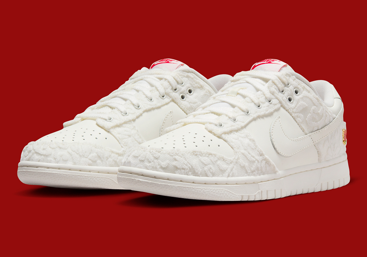 Nike Dunk Low You Deserve Flowers Valentines Day 3