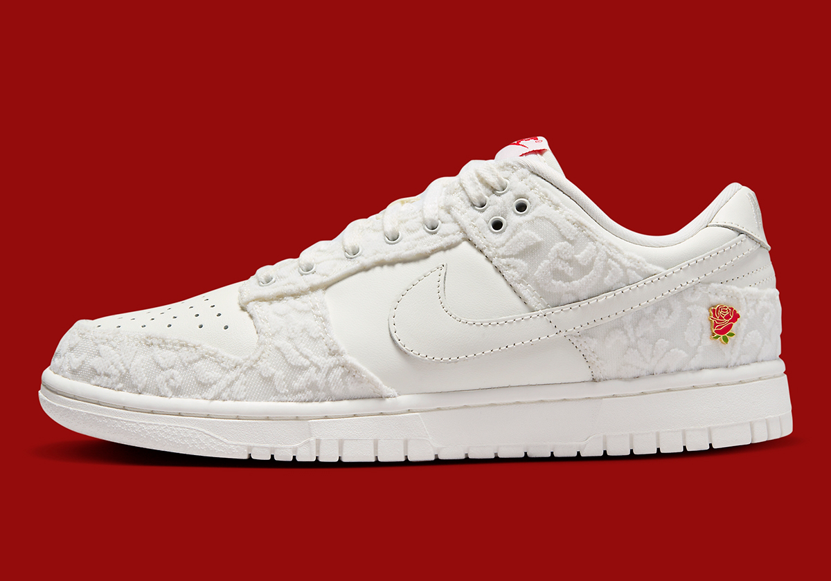 Nike Dunk Low You Deserve Flowers Valentines Day 5