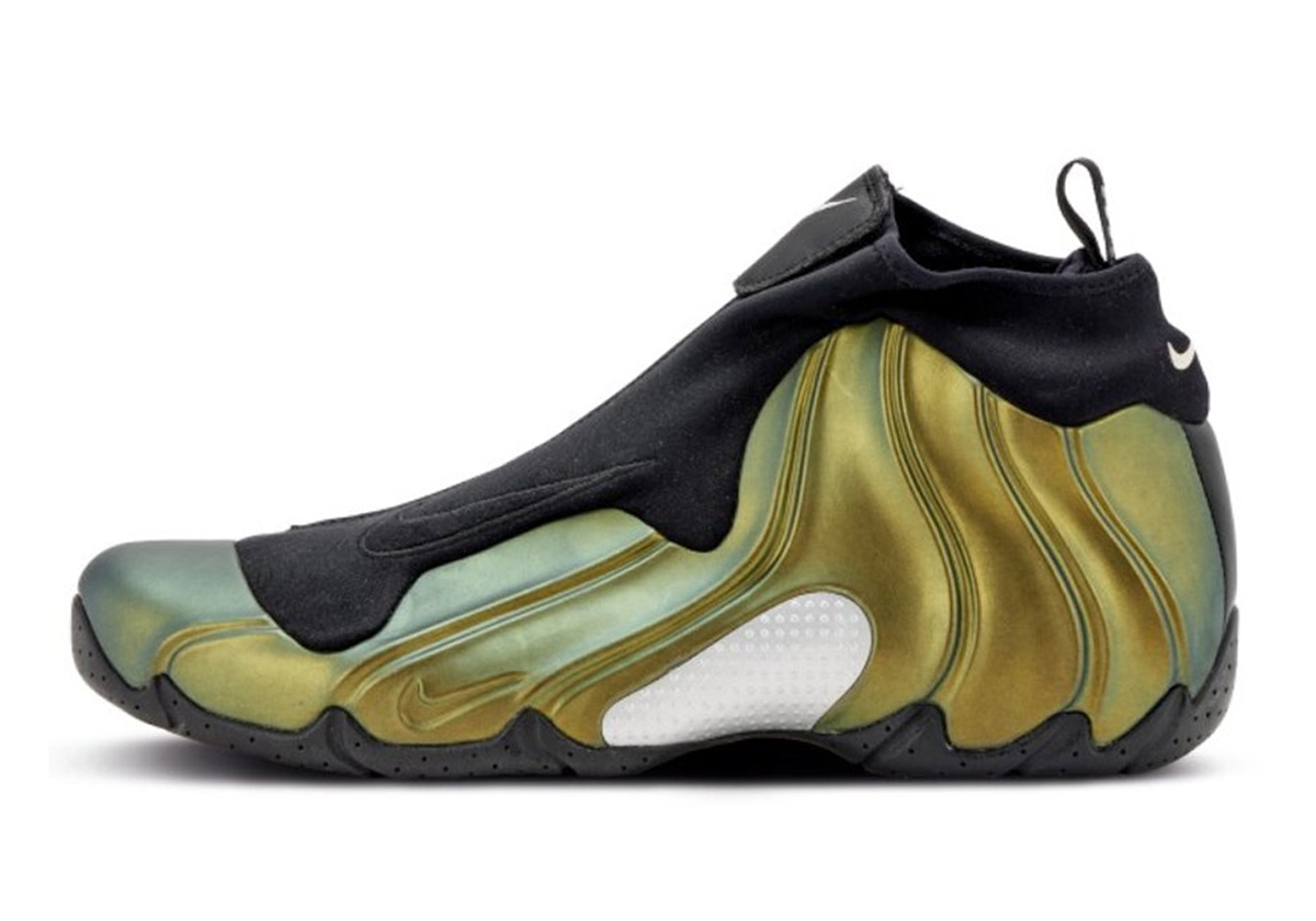 The Nike Air Flightposite One “Metallic Gold” Returns Holiday 2024