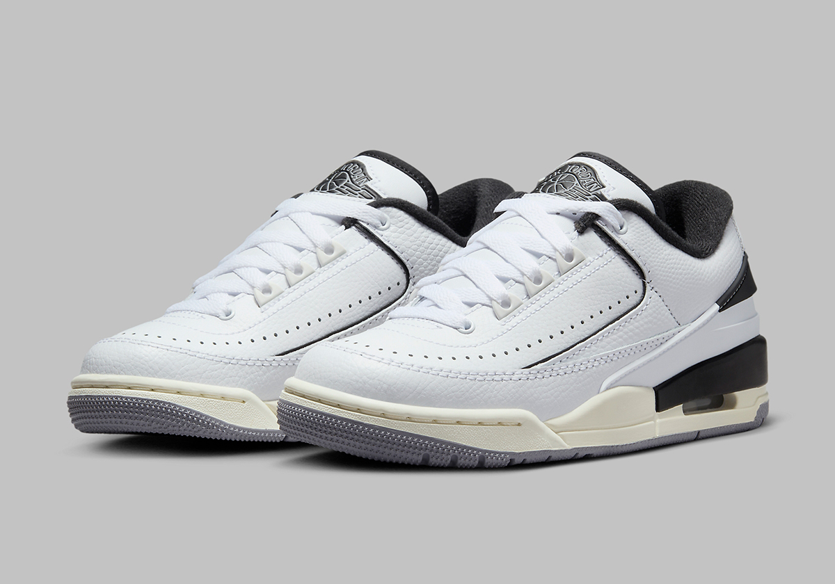 Official Images Of The Jordan 2/3 "White/Black"