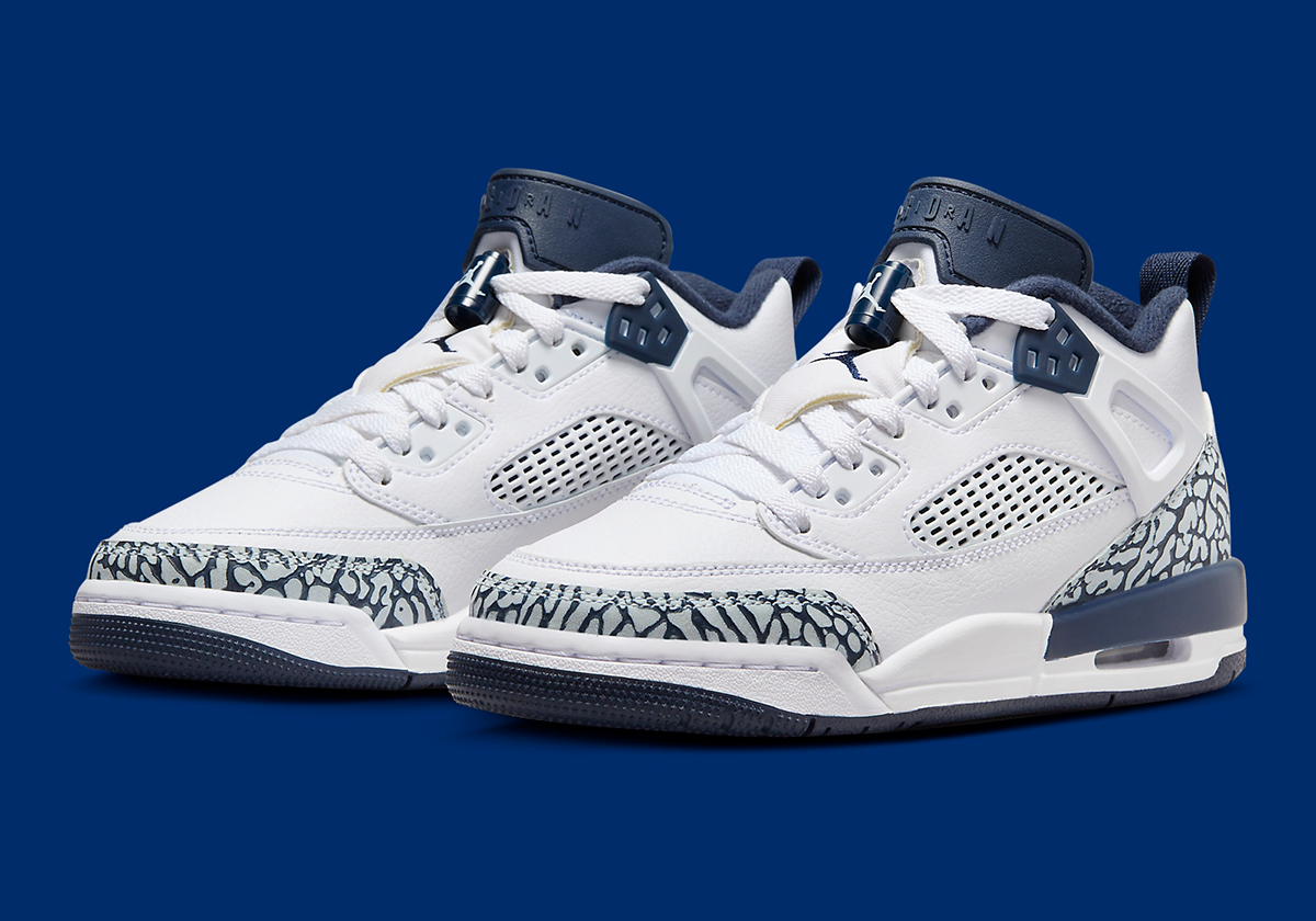 Official Images Of The Jordan Spiz'ike Low "White/Obsidian"