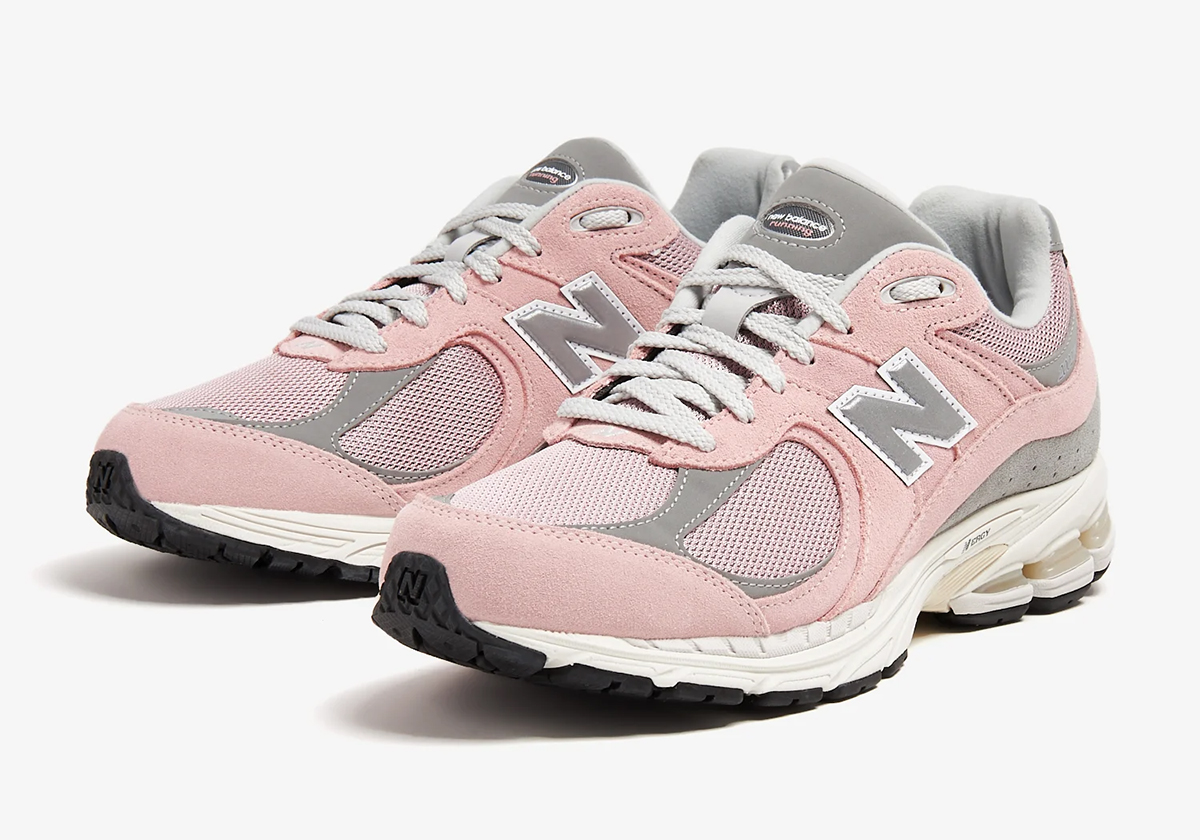 "Bubblegum Pink" Pops On The New Balance 2002R