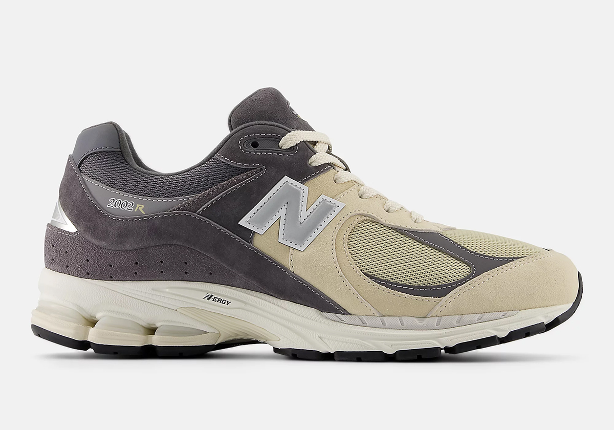 New Balance 2002r Toe Pack Beige Grey M2002rpc 4