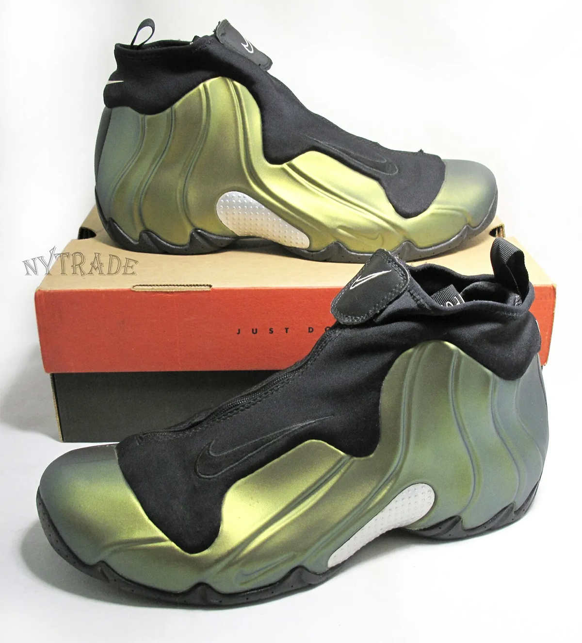 Nike Air Flightposite Metallic Gold 1999 4