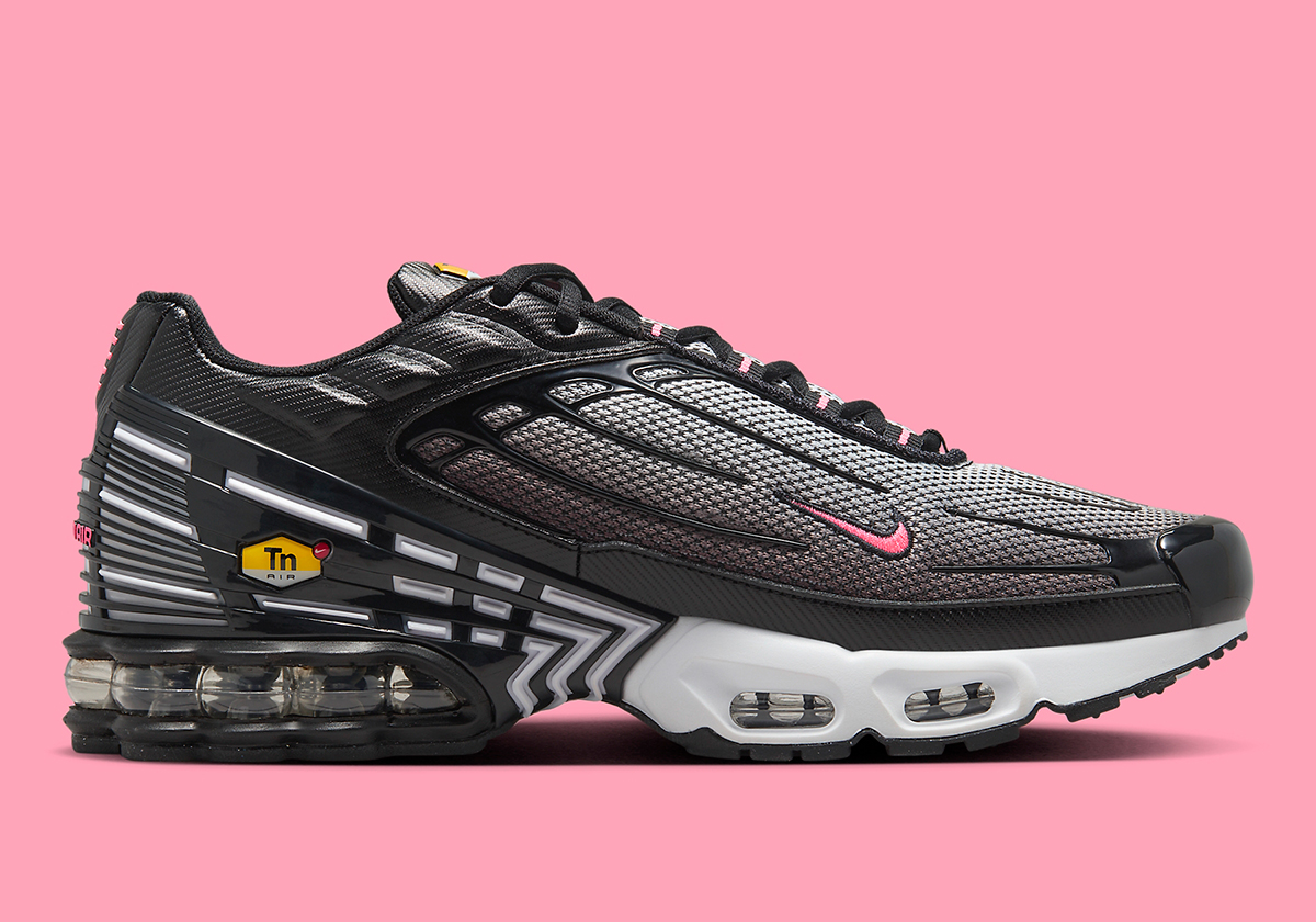 Nike Air Max Plus 3 Black White Pink Hf3838 001 9