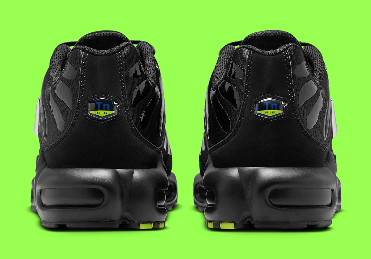 Nike Air Max Plus Black Volt Fj2591 001 6