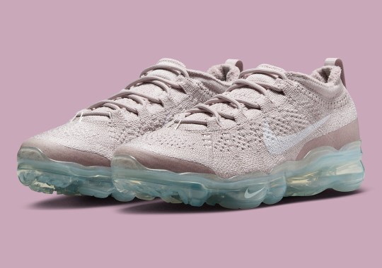 The Nike Vapormax Flyknit 2023 Dresses In “Platinum Violet”