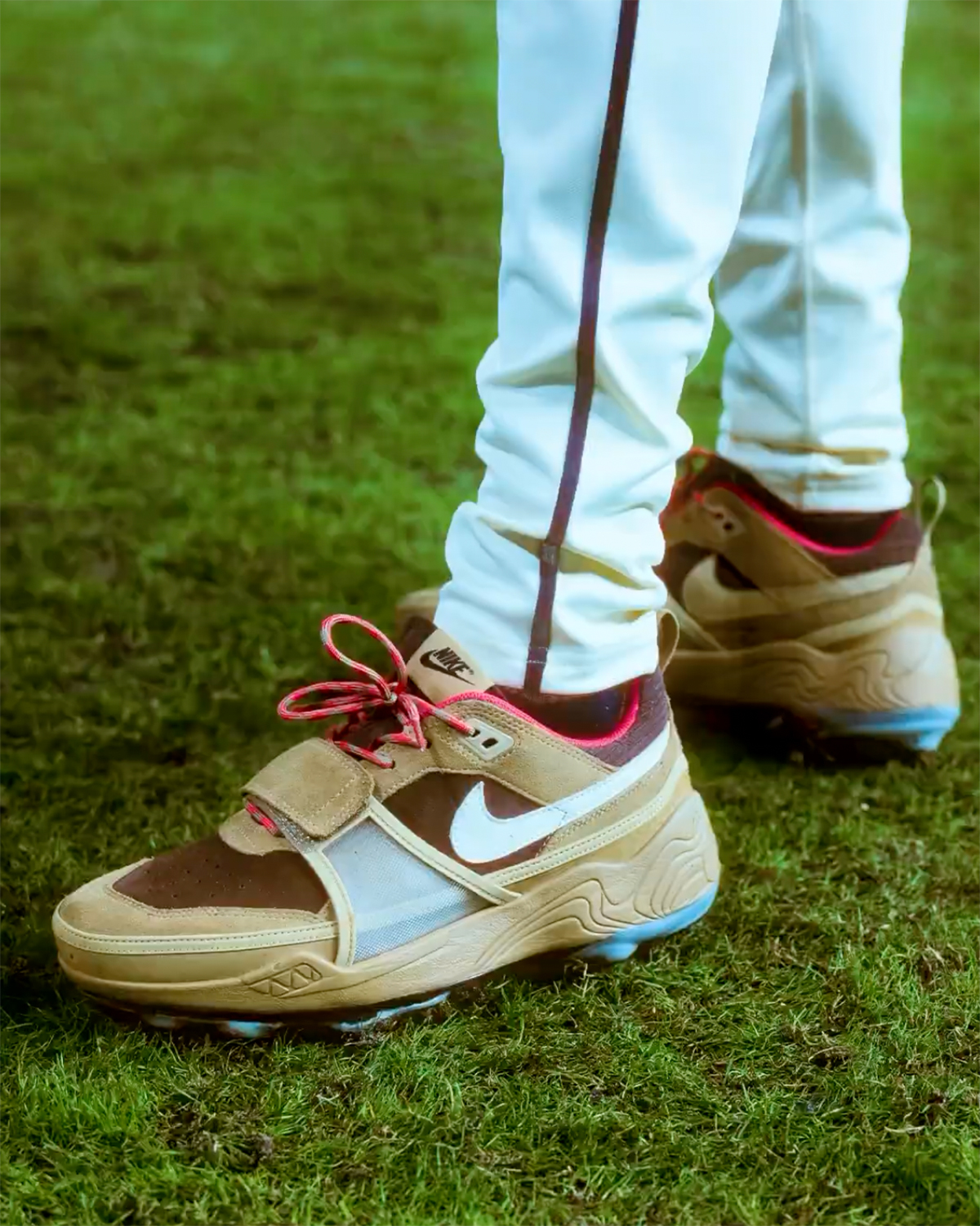 Travis Scott Nike Sharkidon Baseball Cleats 1