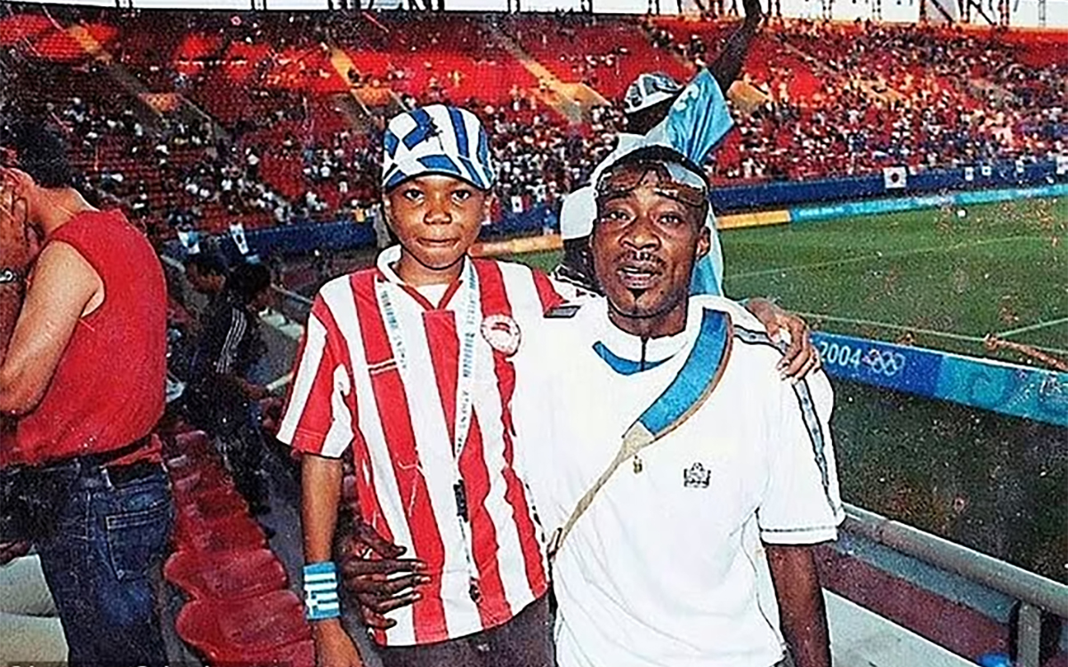 Young Giannis Antetokounmpo With Father