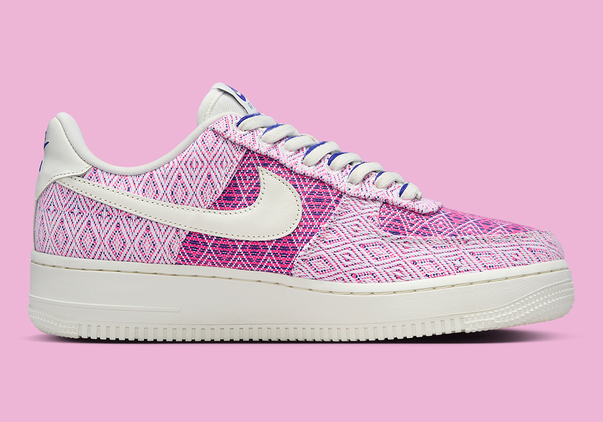 Nike Air Force 1 Low Pink Tapestry Hf5128 902 7