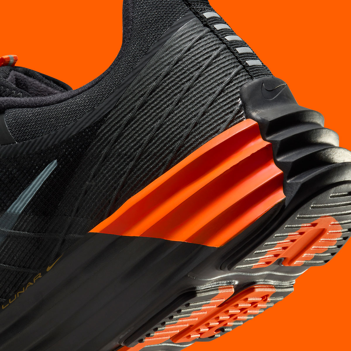 Nike Lunar Roam Black Safety Orange Hj8999 001 6