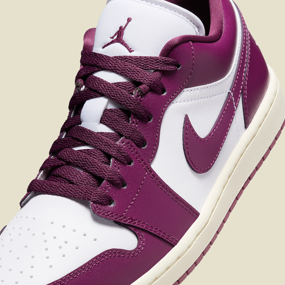 Air Jordan 1 Low Fireberry Sail Dc0774 161 1