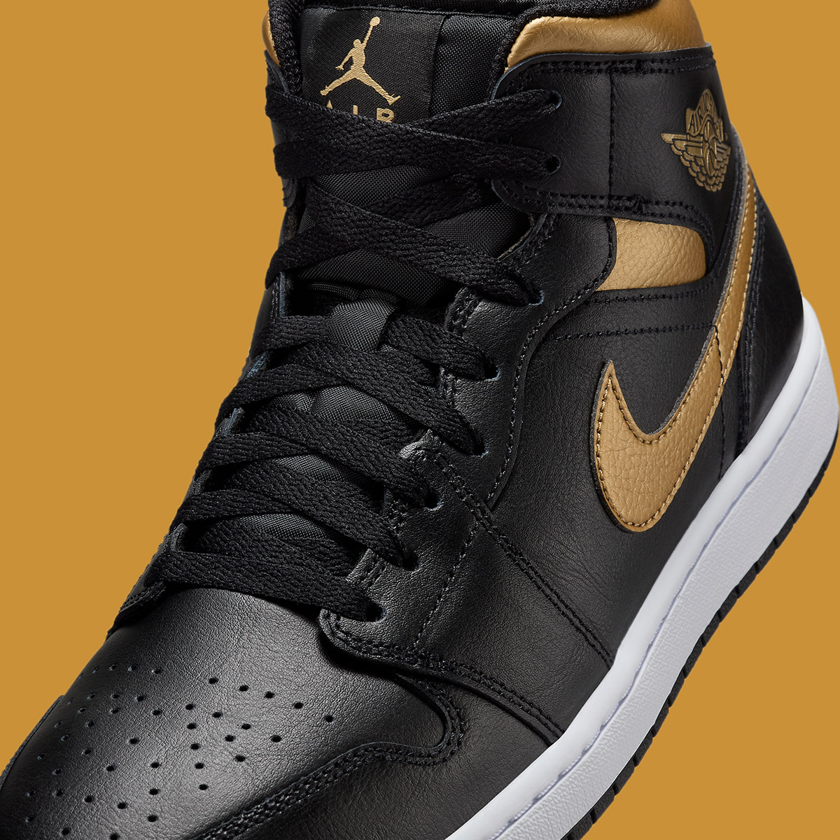 Air Jordan 1 Mid Black Gold Dq8426 071 7