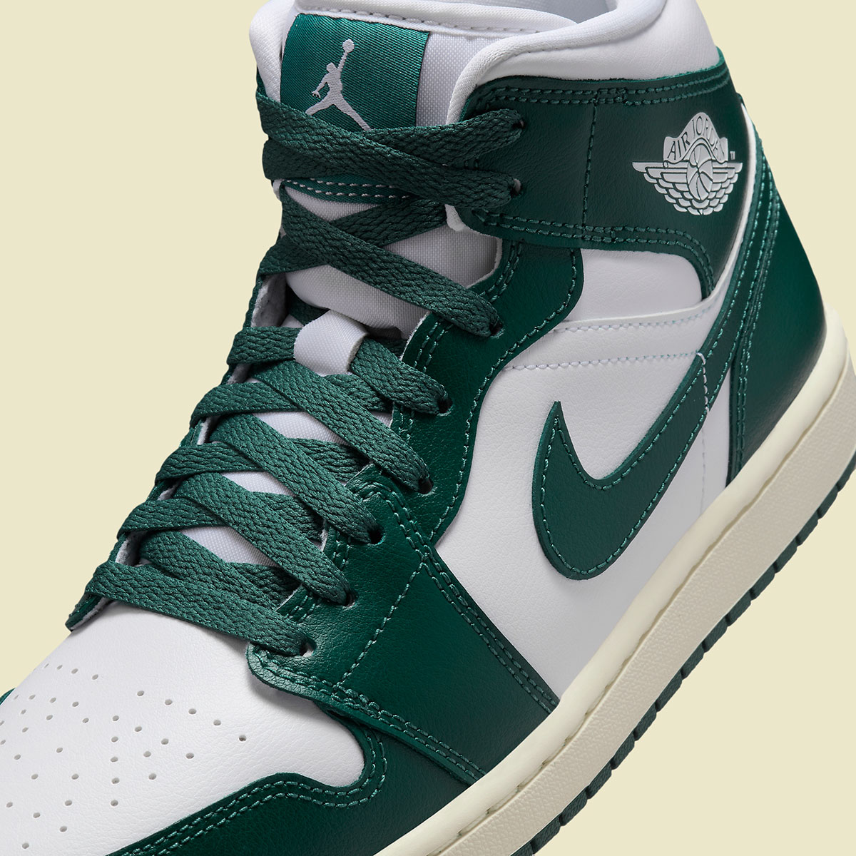 Air Jordan 1 Mid Womens Green Sail Bq6472 133 3