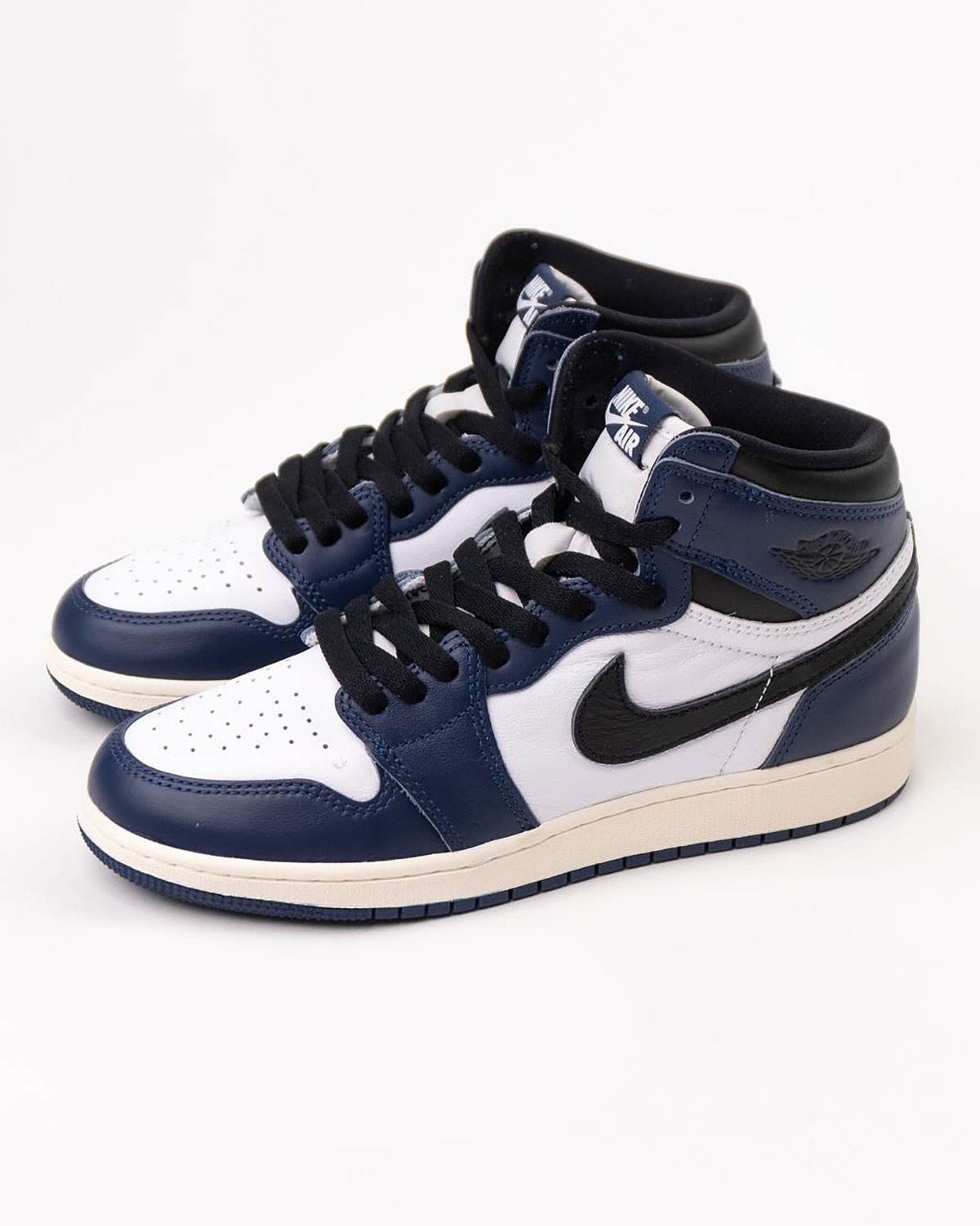 Air Jordan 1 Retro High Og Midnight Navy Dz5485 401 3