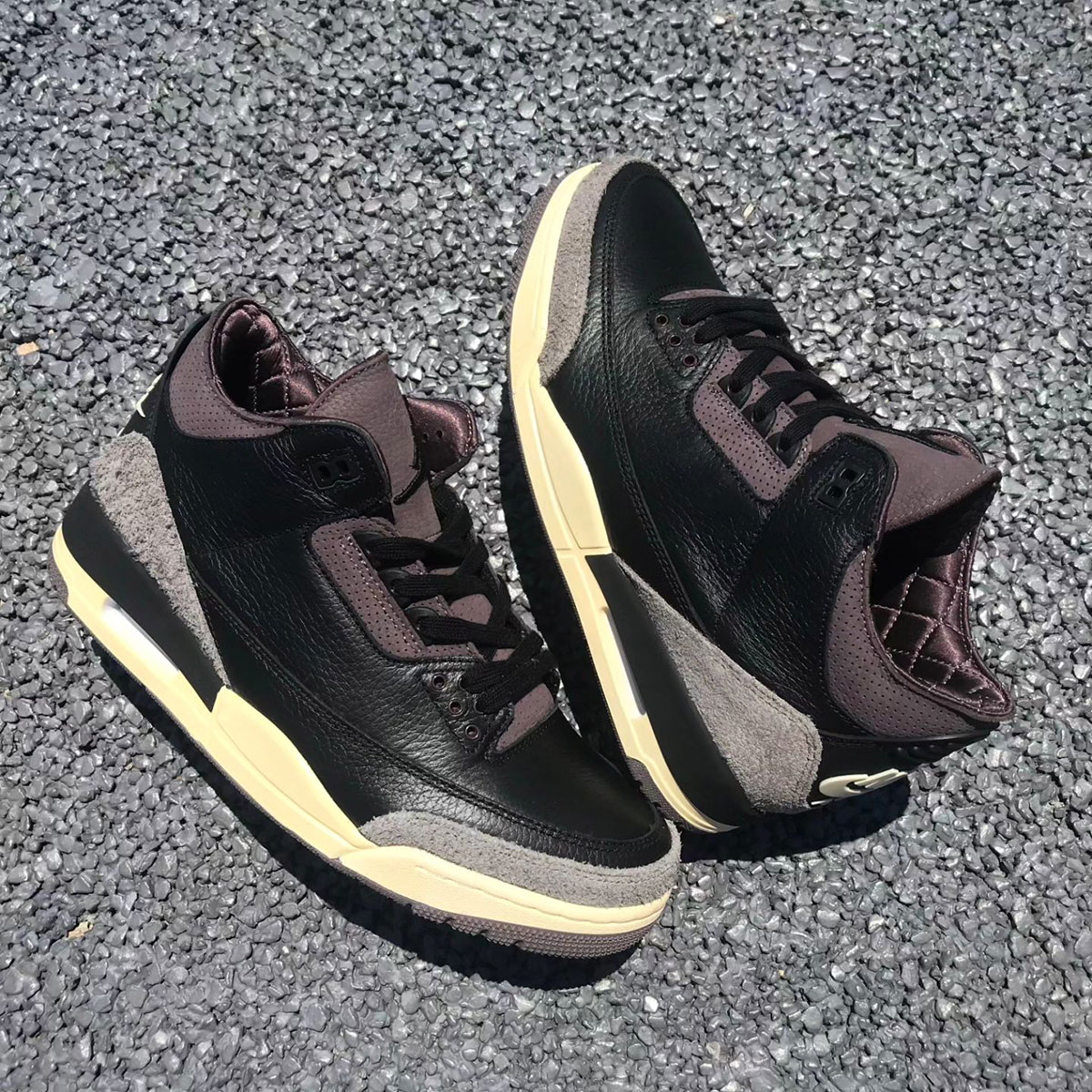 Maniere Jordan 3 Black Release Date 5