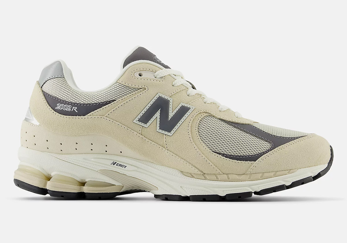 New Balance 2002r Sandstone Magnet Linen M2002rfa 1