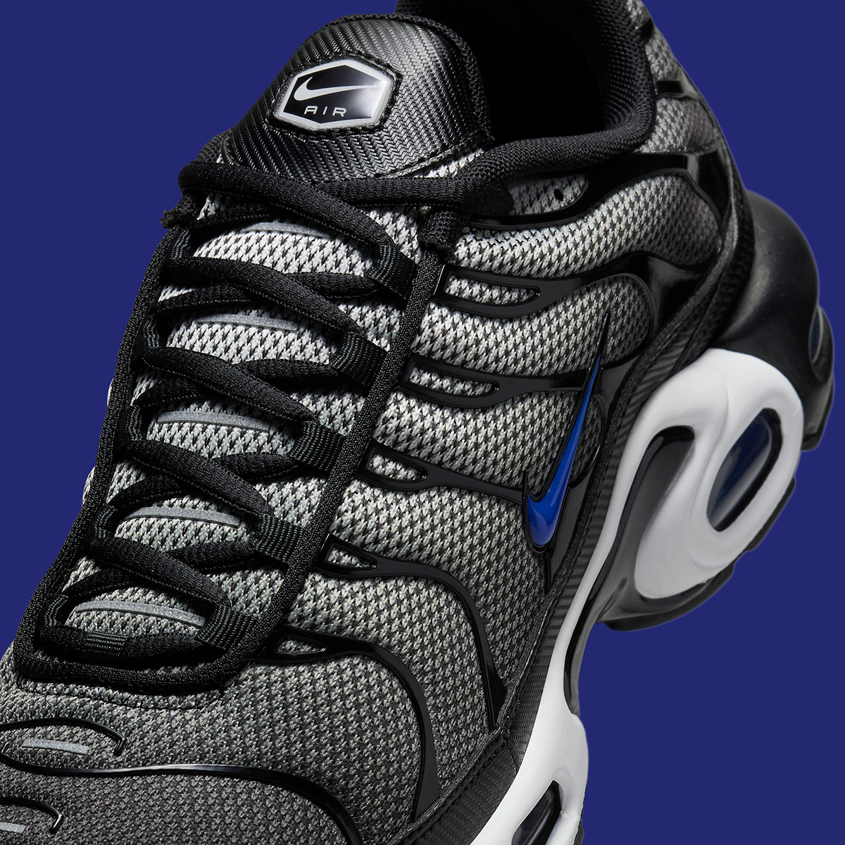 Nike Air Max Plus Black Anthracite Racer Blue Hm0709 100 4