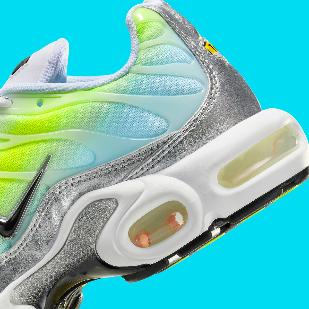 Nike Air Max Plus Silver Neon Aquarius Blue Hj9574 100 5