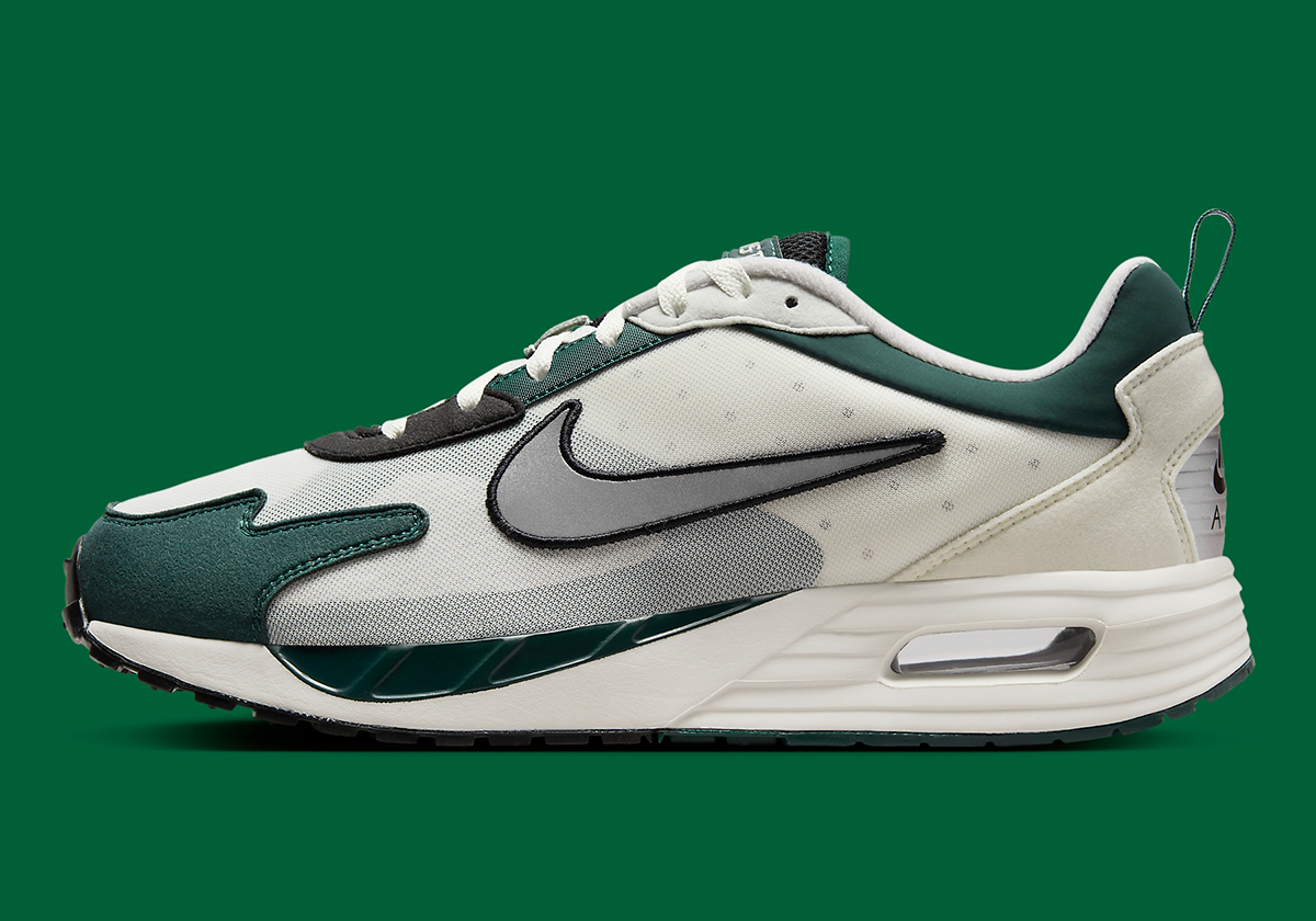 Nike Air Max Solo Ncaa Pack Michigan State Fz4836 001 1