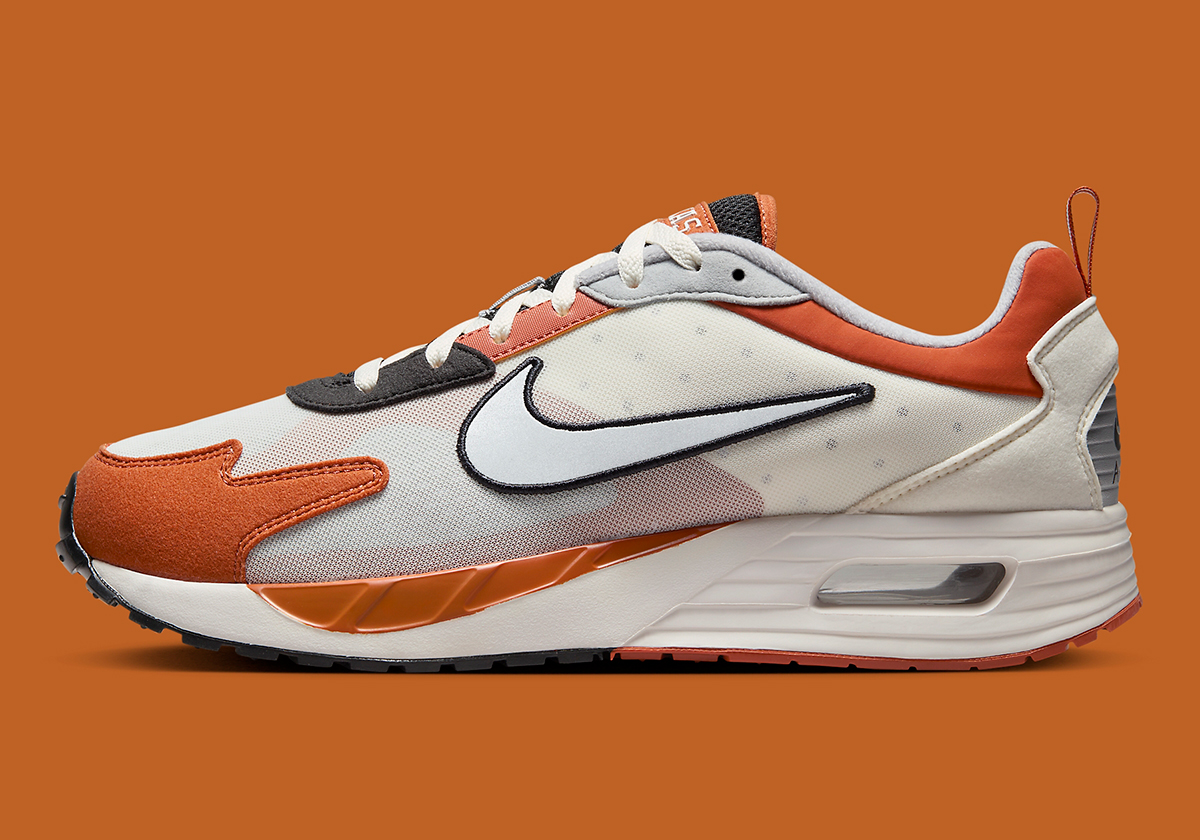 Nike Air Max Solo Ncaa Pack Texas Fz4842 001 1