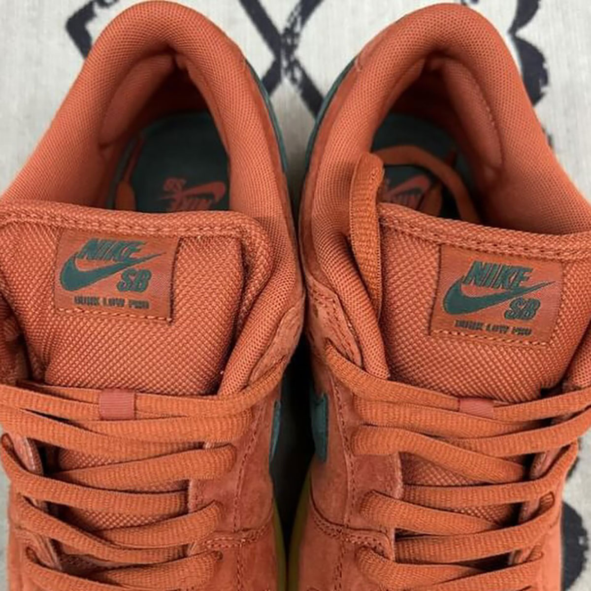 Nike Sb Dunk Low Burnt Sunrise Hf3704 800 3