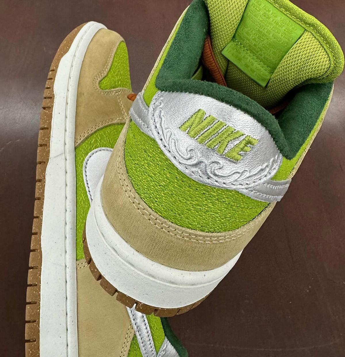 Nike Sb Dunk Low Escargot 6