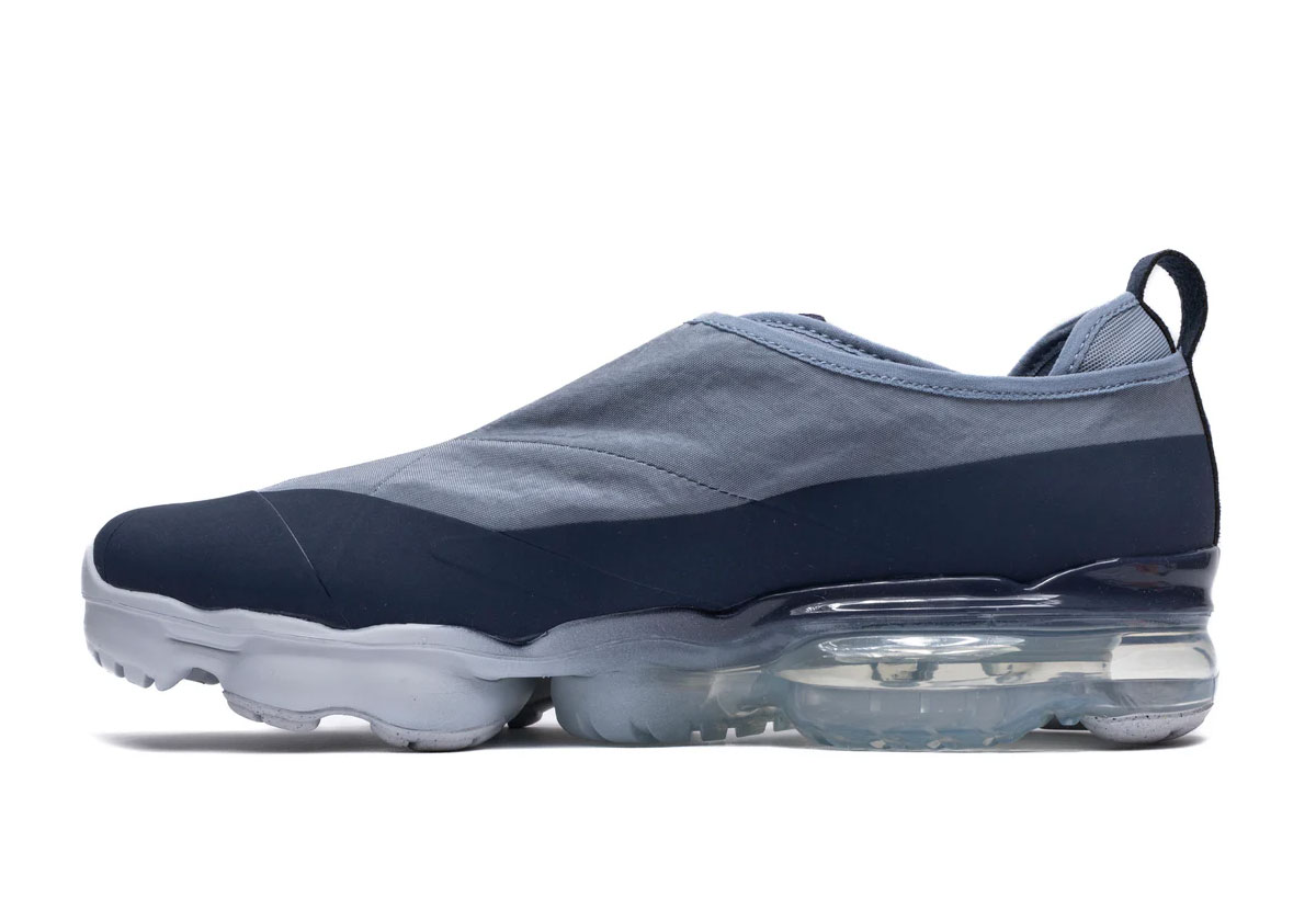 The Nike Vapormax Moc Roam Appears In “Ashen Slate”