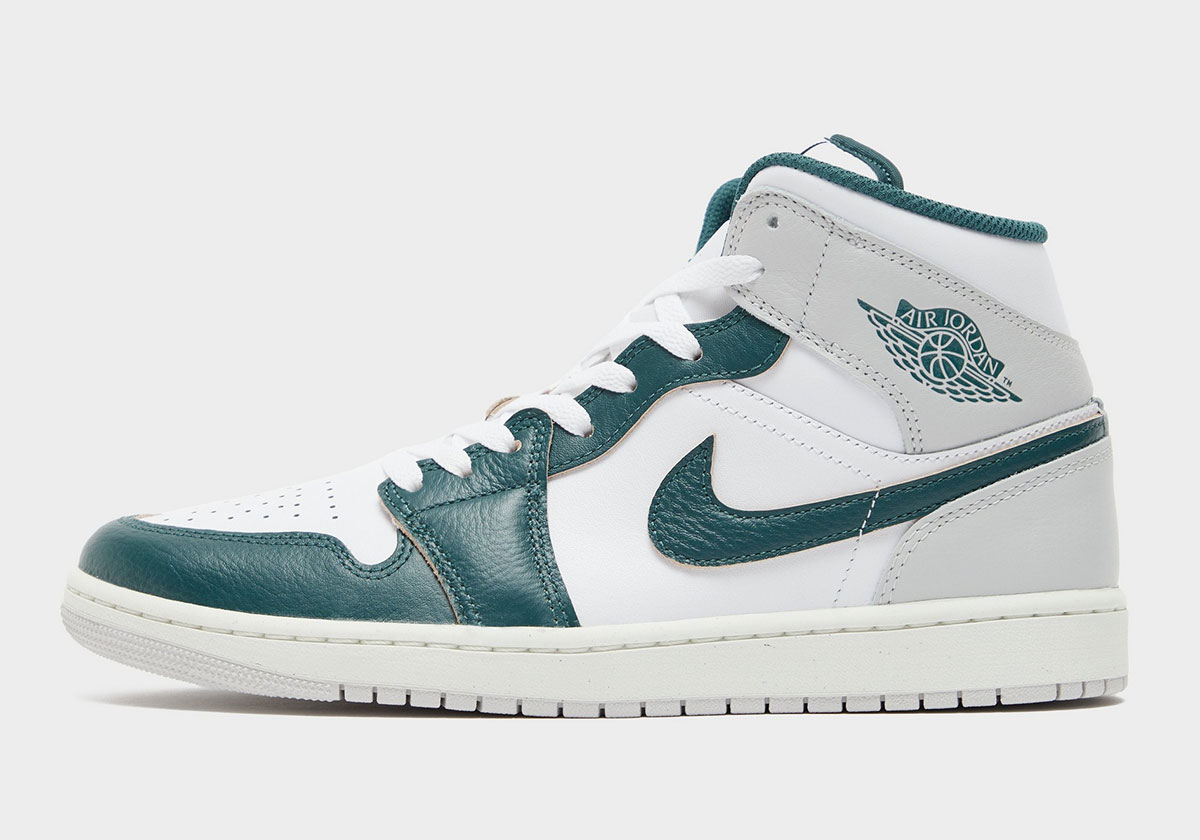 Air Jordan 1 Mid Spruce Teal Light Smoke Grey 2