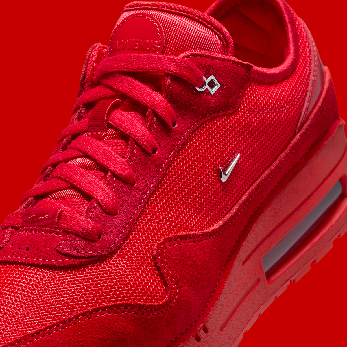 Jacquemus Nike Air Max 1 Hm6690 600 1