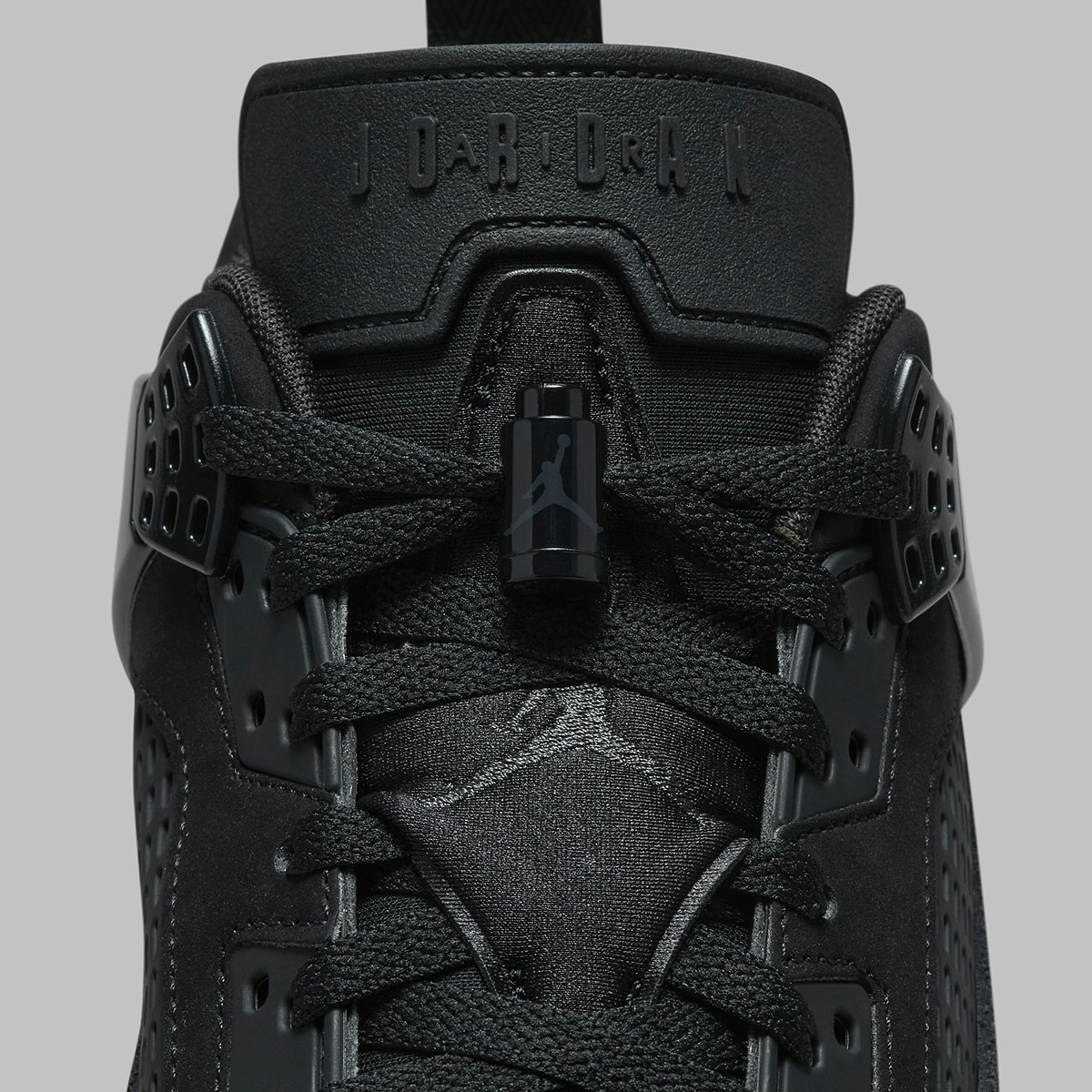 Jordan Spizike Low Black Cat Release Date 4