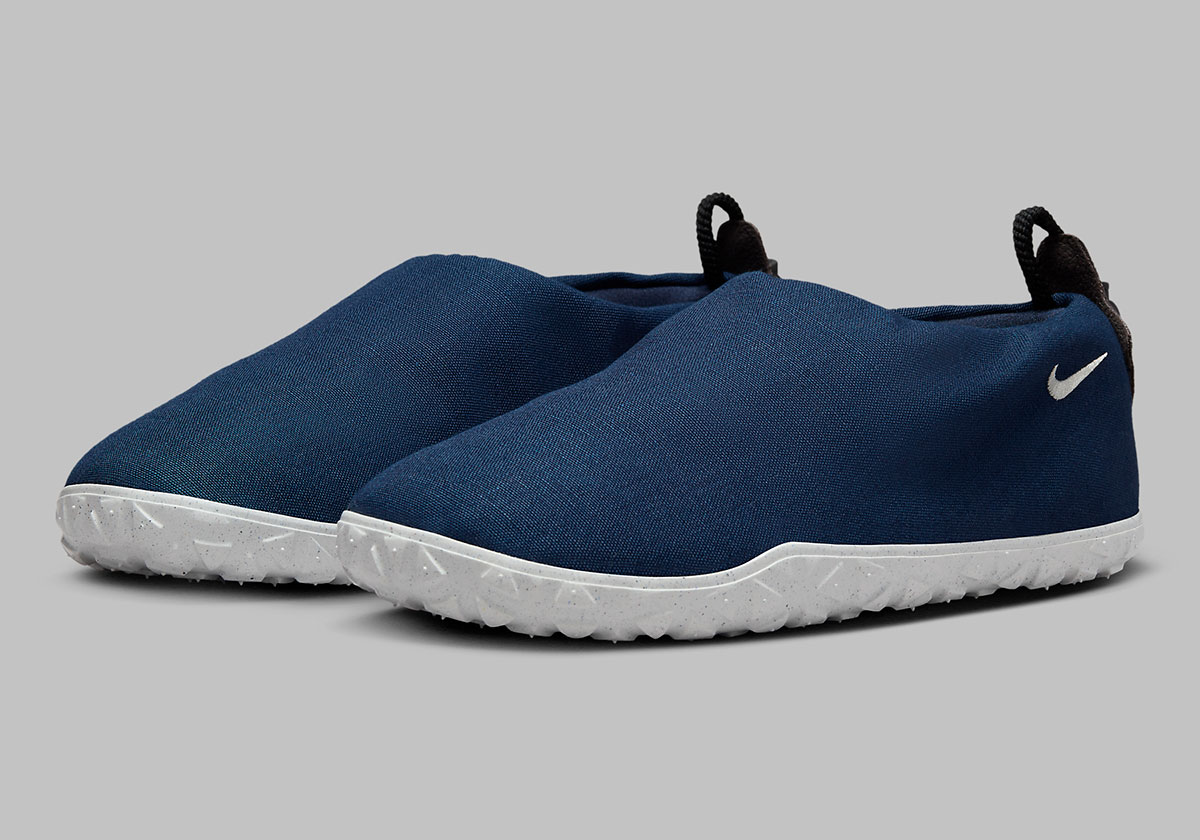 Navy Canvas Drapes The Nike ACG Air Moc