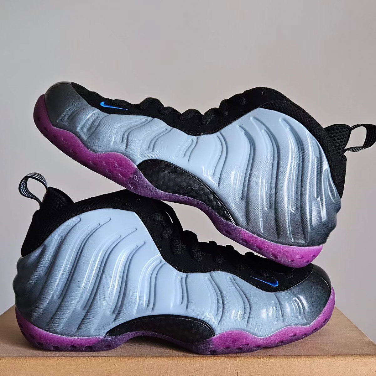 Nike Air Foamposite One Armory Navy Burgundy Crush Fq9050 400 2