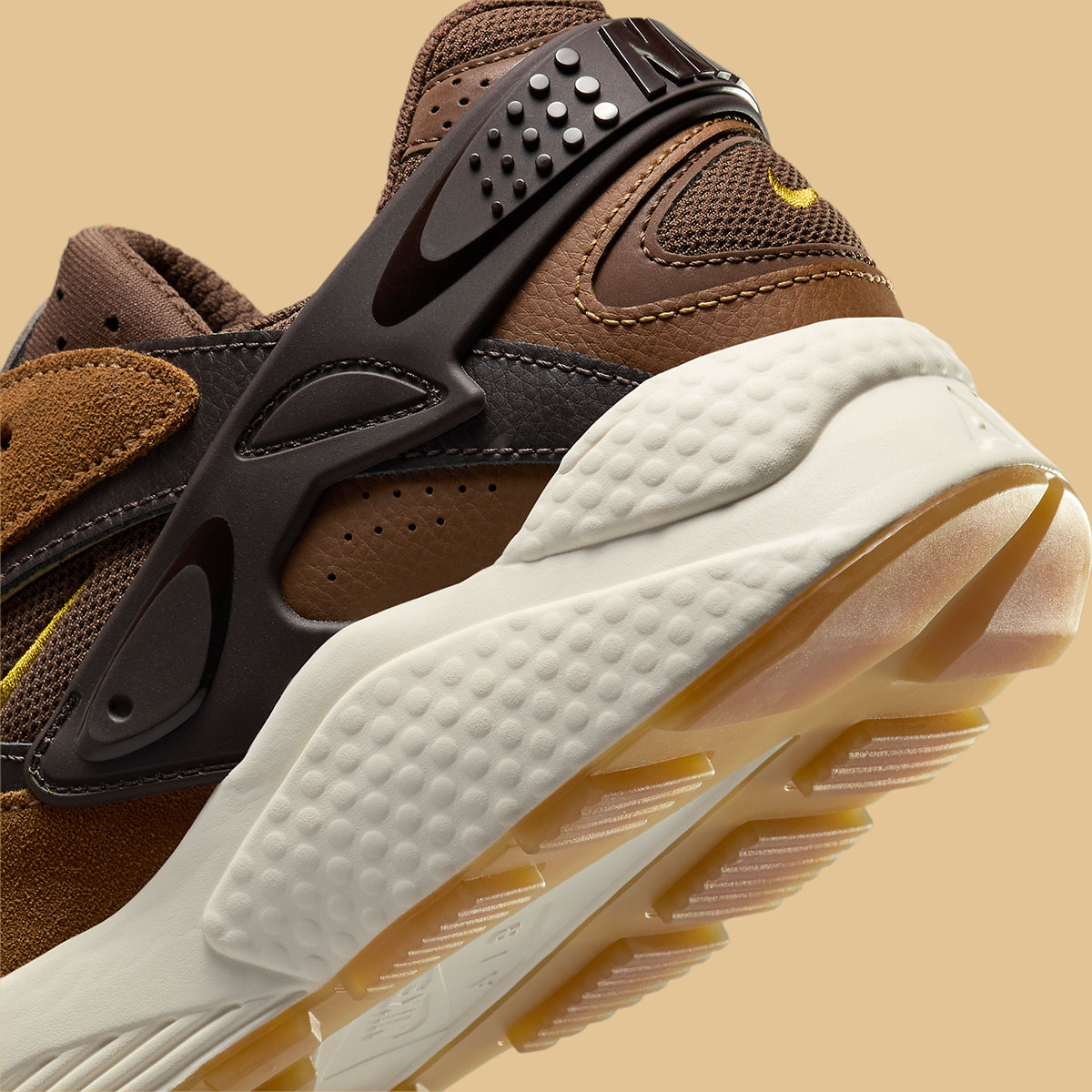 Nike Air Huarache Runner Cacao Wow Bronzine Light British Tan Velvet Brown Pale Ivory Dz3306 201 3