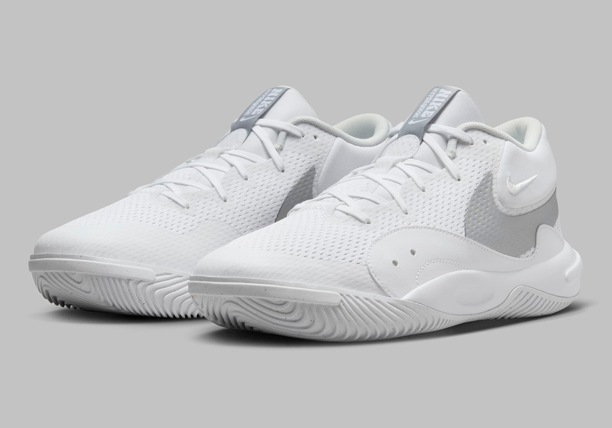 Nike Hyperquick Volleyball Shoes Fn4678 102