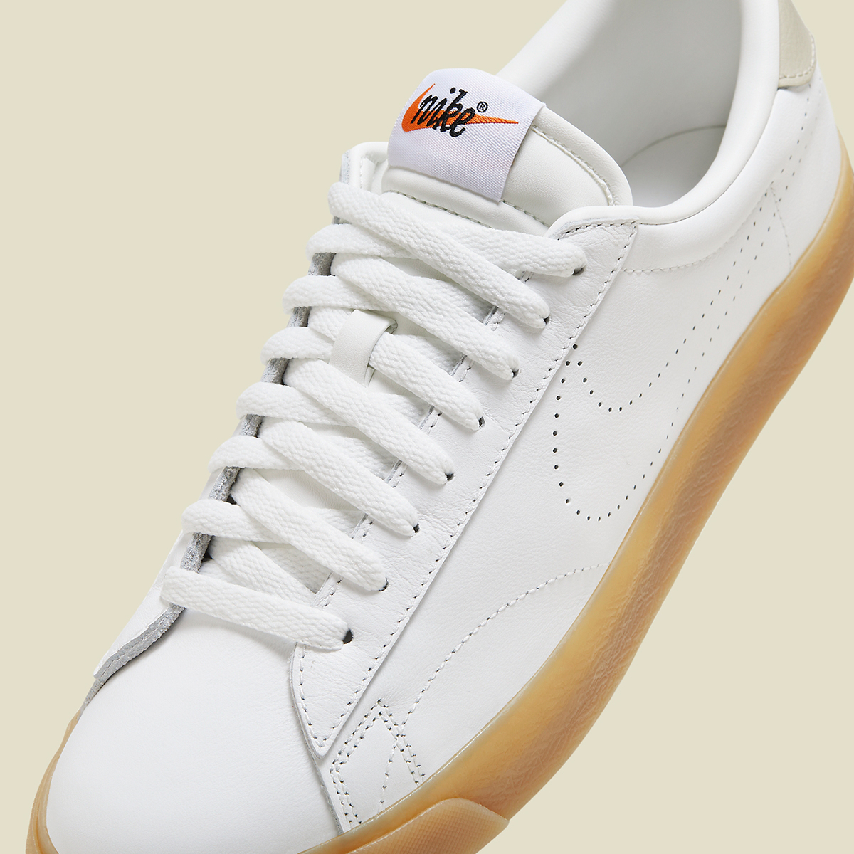 Nike Tennis Classic Ac White Gum 4