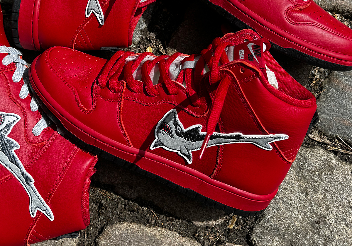 Oski Nike Sb Dunk High Red Friends And Family 3
