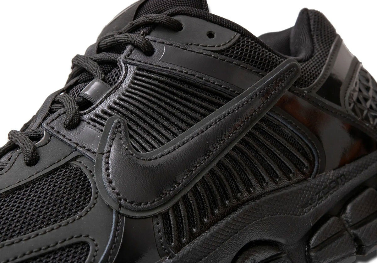 Dover Street Market Nike Zoom Vomero 5 Fz3313 001 7