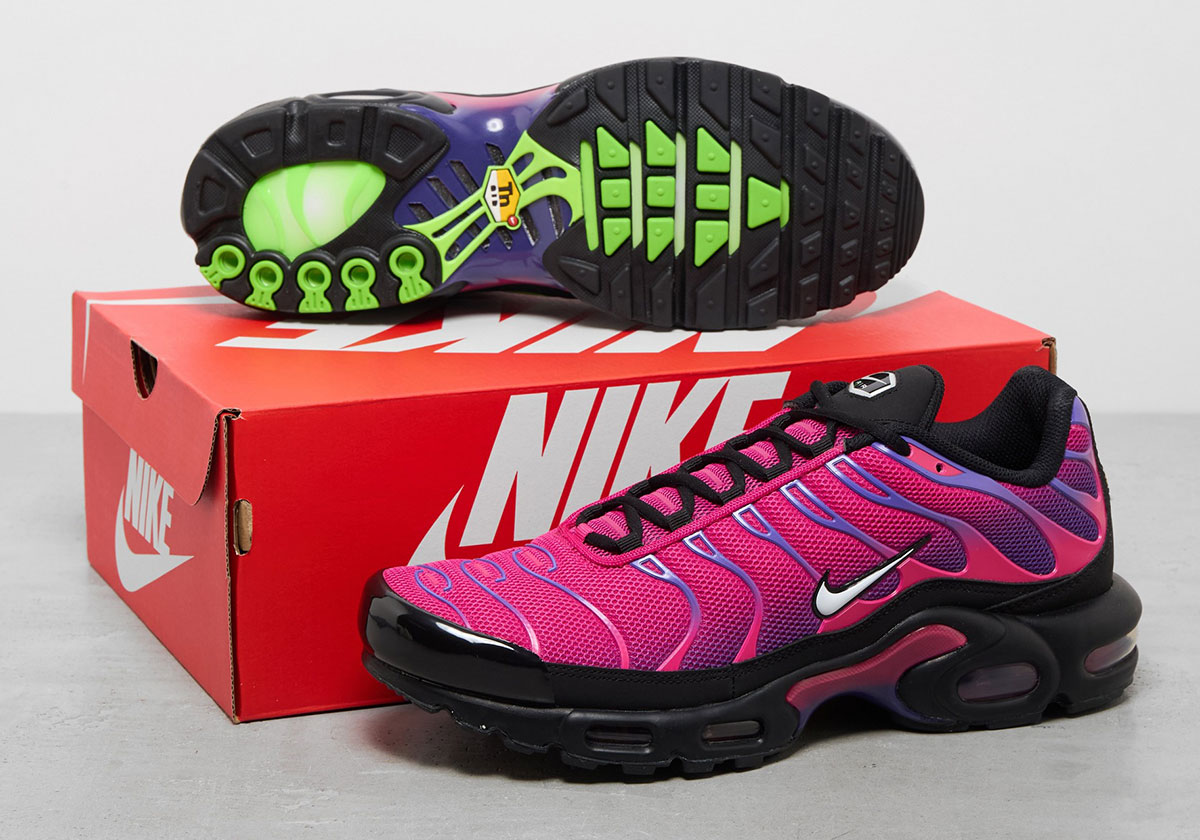 The Nike Air Max Plus "Fireberry" Could Be Releasing Again