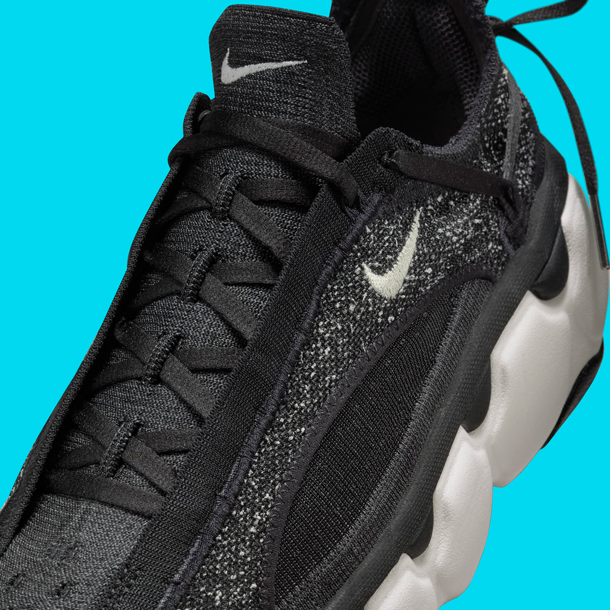 Nike Flyknit Bloom Black White Fd2149 003 7