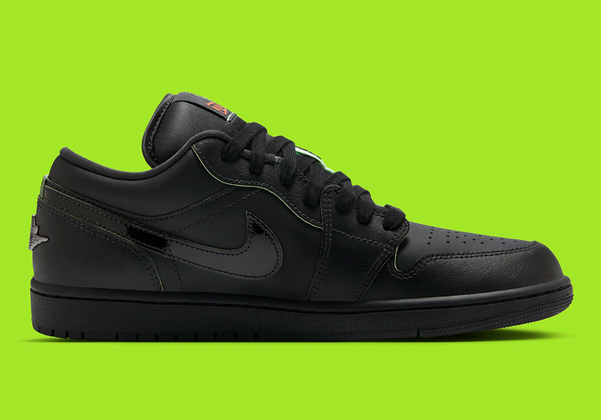 Air Jordan 1 Low Black Cat Mascot 7