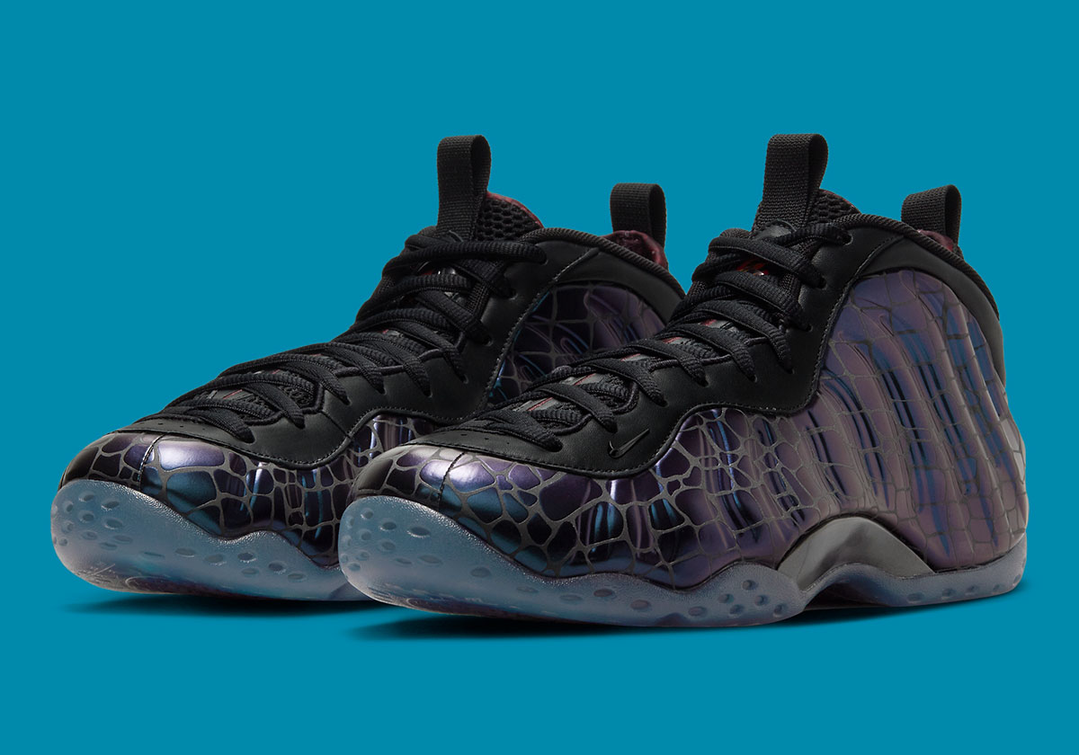 Nike Air Foamposite One Tekken 8 Fist Fq9050 400 11