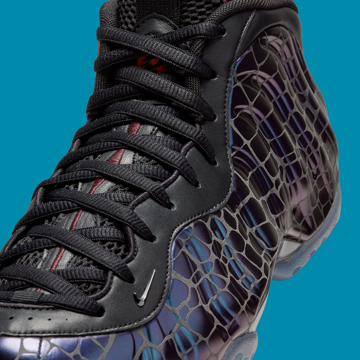 Nike Air Foamposite One Tekken 8 Fist Fq9050 400 6